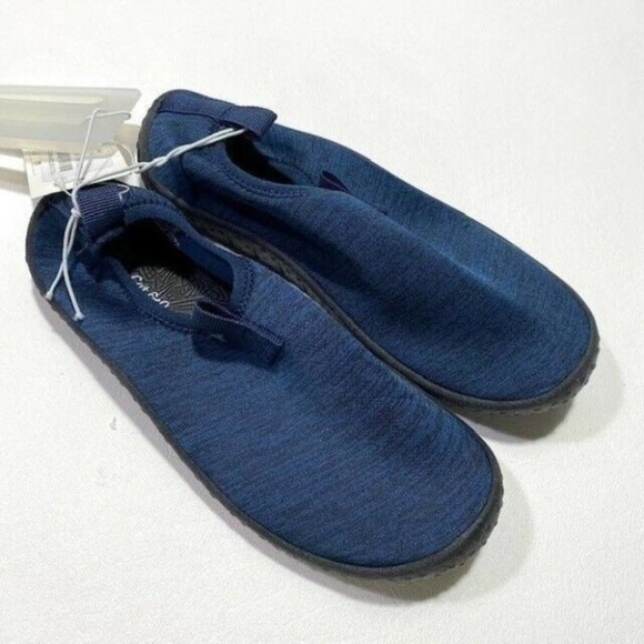Cat & Jack Grover Water Shoes Navy - Picture 4 of 7